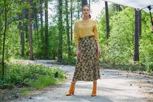 Light Yellow